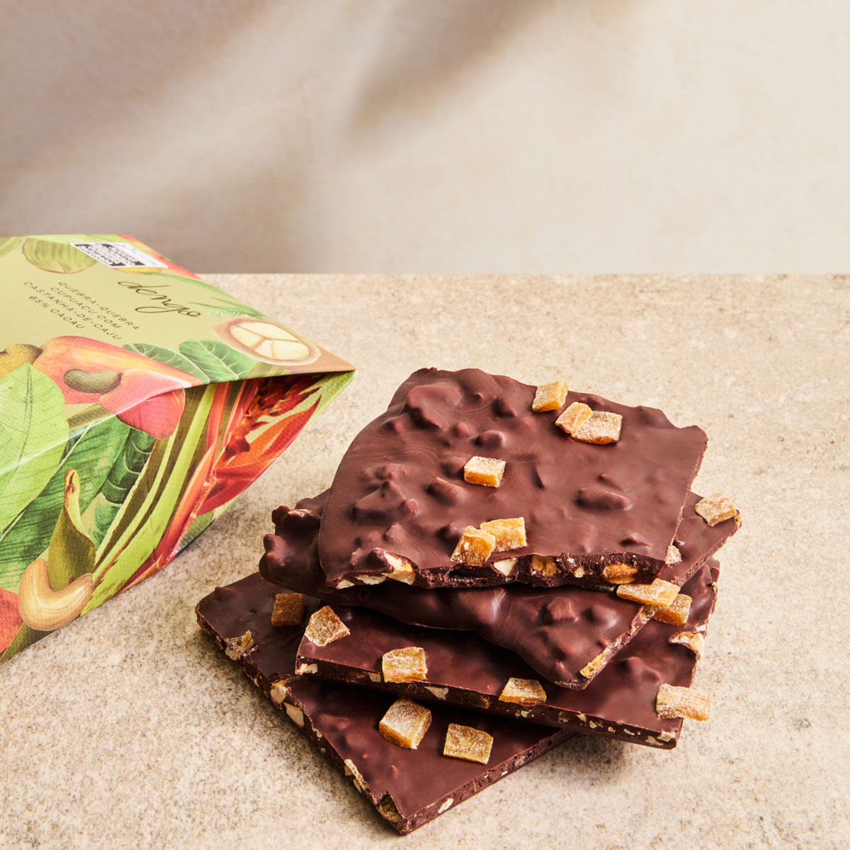 Chocolate Quebra-Quebra de Cupuaçu com Castanha de Caju | 200g - Foto 2